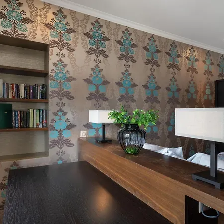 Queen Apartamento Montreux